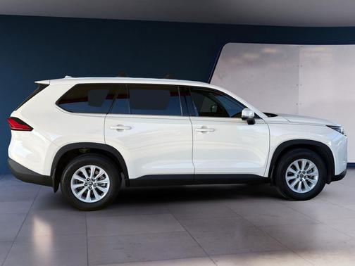 2024 Toyota Grand Highlander Hybrid XLE