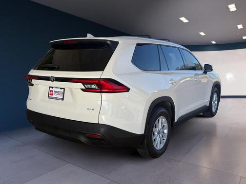 2024 Toyota Grand Highlander Hybrid XLE