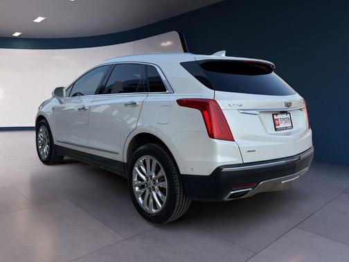 2018 Cadillac XT5 Platinum