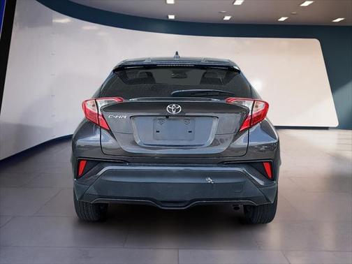 2020 Toyota C-HR LE