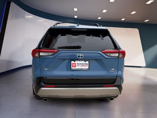 2024 Toyota RAV4 Hybrid SE