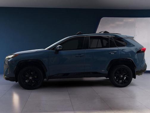 2024 Toyota RAV4 Hybrid SE