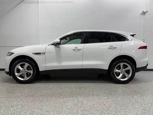 2019 Jaguar F-PACE 25t Premium