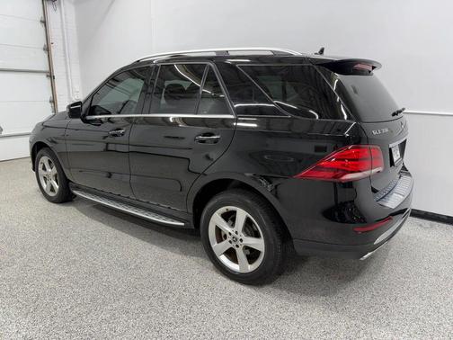 Black 2017 Mercedes-Benz GLE 350 4MATIC