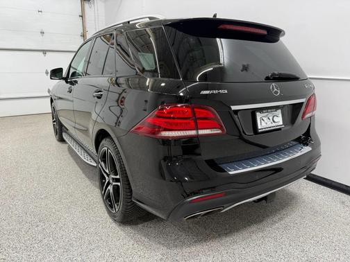 Obsidian Black Metallic 2018 Mercedes-Benz AMG GLE 43 4MATIC