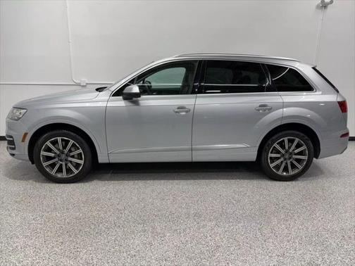 2017 Audi Q7 3.0T Premium Plus