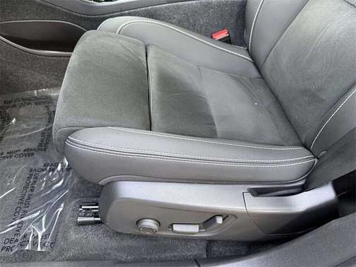 2024 Volvo C40 Recharge Pure Electric Plus