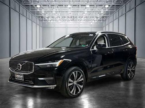 2023 Volvo XC60 Plus