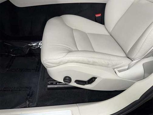 2023 Volvo XC60 Plus