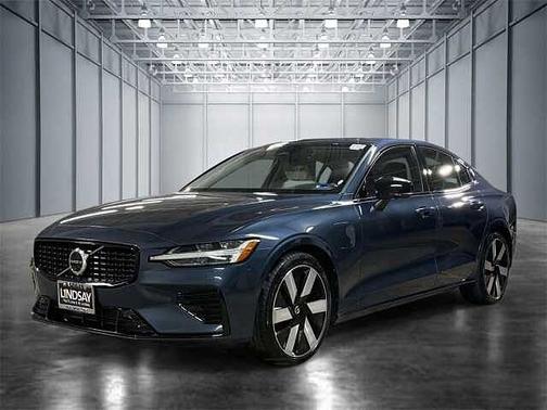 2023 Volvo S60 Plus