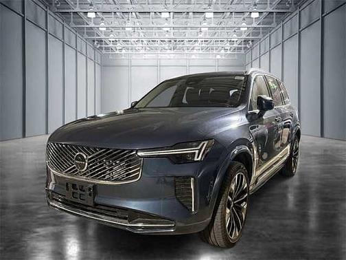 2025 Volvo XC90 Plus