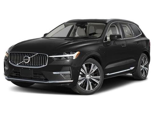 Crystal White 2025 Volvo XC60 Plus