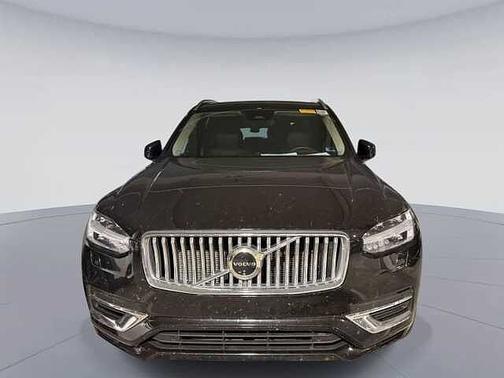 Onyx Black 2024 Volvo XC90