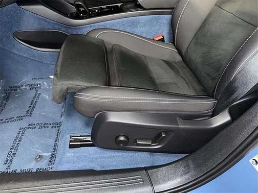 2022 Volvo C40 Recharge Pure Electric Ultimate