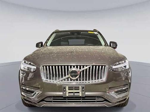 Platinum Grey 2024 Volvo XC90