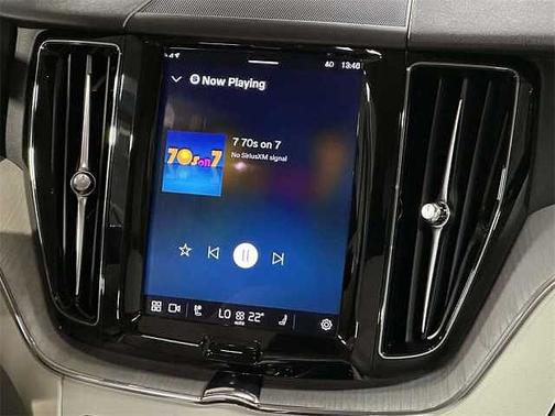 2024 Volvo XC60 Plus