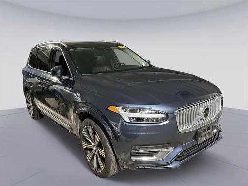 2022 Volvo XC90 T6 AWD Inscription 6 Seater