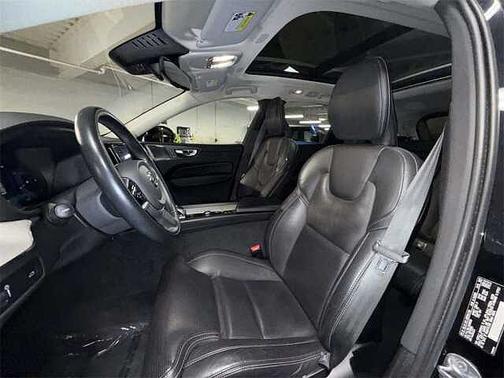 2022 Volvo XC60 