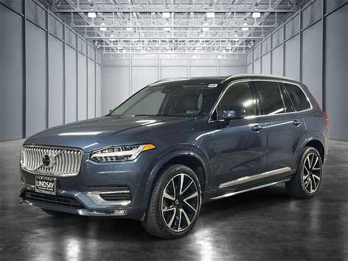 2024 Volvo XC90 Plus