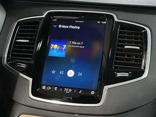 2024 Volvo XC90 Plus