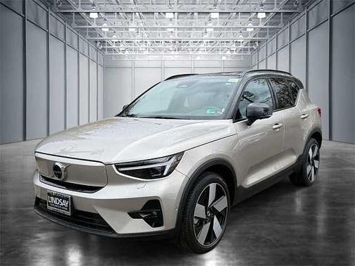 2024 Volvo XC40 Ultimate
