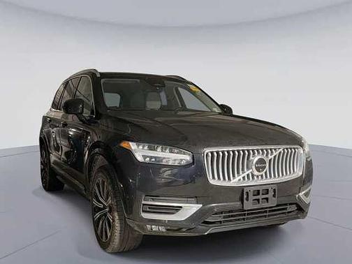 2023 Volvo XC90 Plus
