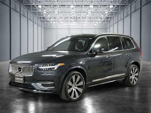 2022 Volvo XC90 Recharge Plug-In Hybrid 