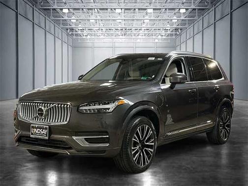2024 Volvo XC90 Plus
