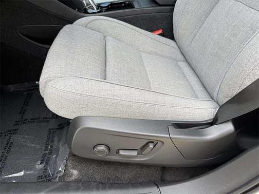 2023 Volvo XC40 Ultimate