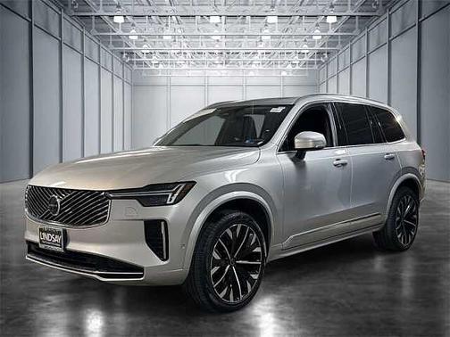 2025 Volvo XC90 Plus