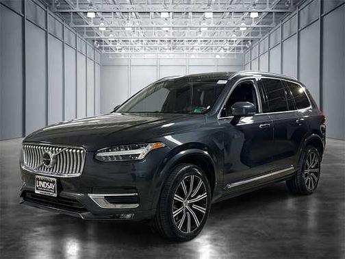 2022 Volvo XC90 
