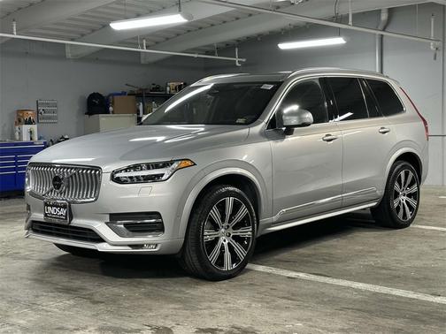 2023 Volvo XC90 B6 AWD Ultimate 7-Seater