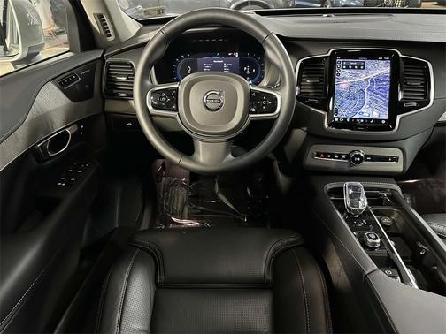 2023 Volvo XC90 B6 AWD Ultimate 7-Seater