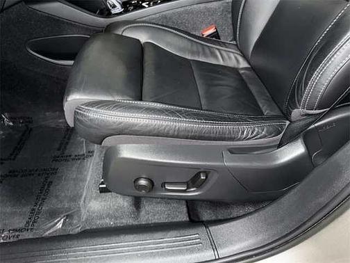 2023 Volvo XC40 Plus