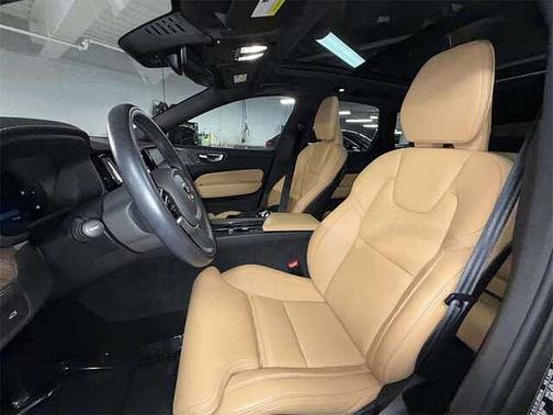 2022 Volvo XC60 
