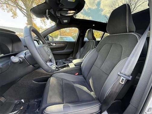 2022 Volvo C40 Recharge Pure Electric Ultimate