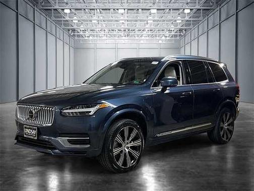 2023 Volvo XC90 Plus