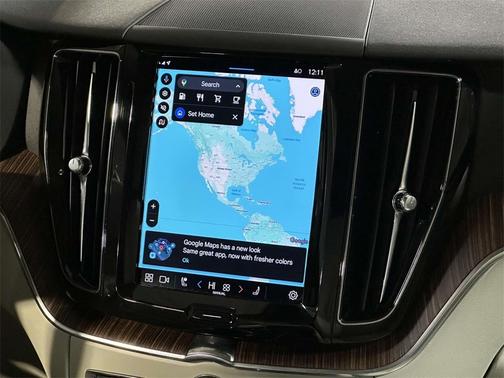 2022 Volvo XC60 B5 AWD Momentum