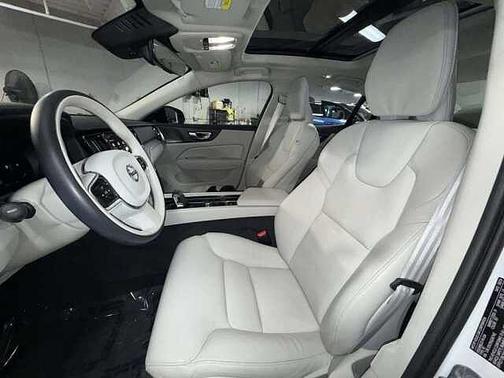 Crystal White 2025 Volvo S60 Plus