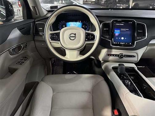 2024 Volvo XC90 Core
