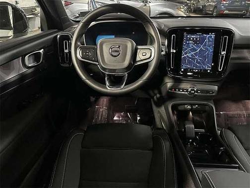 2023 Volvo XC40 Ultimate
