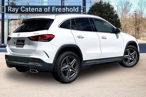 Polar White 2023 Mercedes-Benz GLA 250 4MATIC