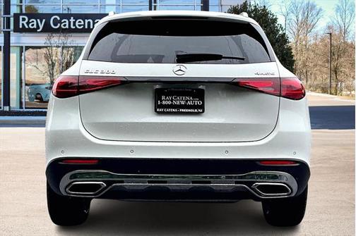2025 Mercedes-Benz GLC 300 4MATIC