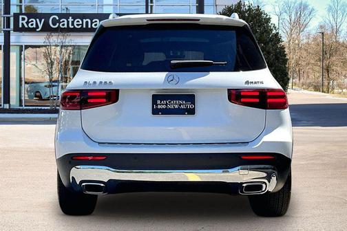 Polar White 2026 Mercedes-Benz GLB 250 4MATIC