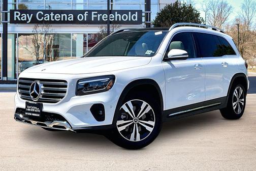 Polar White 2026 Mercedes-Benz GLB 250 4MATIC
