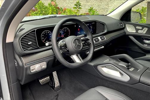 2026 Mercedes-Benz GLS 450 4MATIC