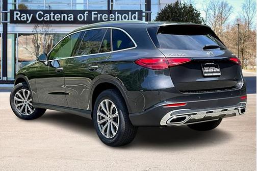 2025 Mercedes-Benz GLC 300 4MATIC