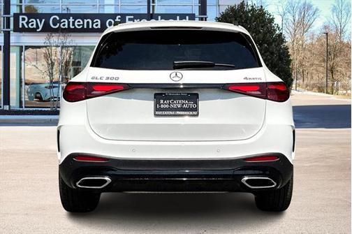 2025 Mercedes-Benz GLC 300 4MATIC