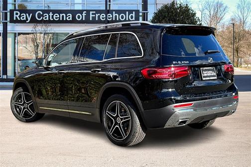 2026 Mercedes-Benz GLB 250 4MATIC