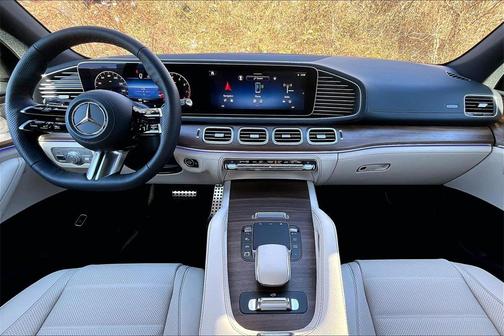 2026 Mercedes-Benz GLS 580 4MATIC